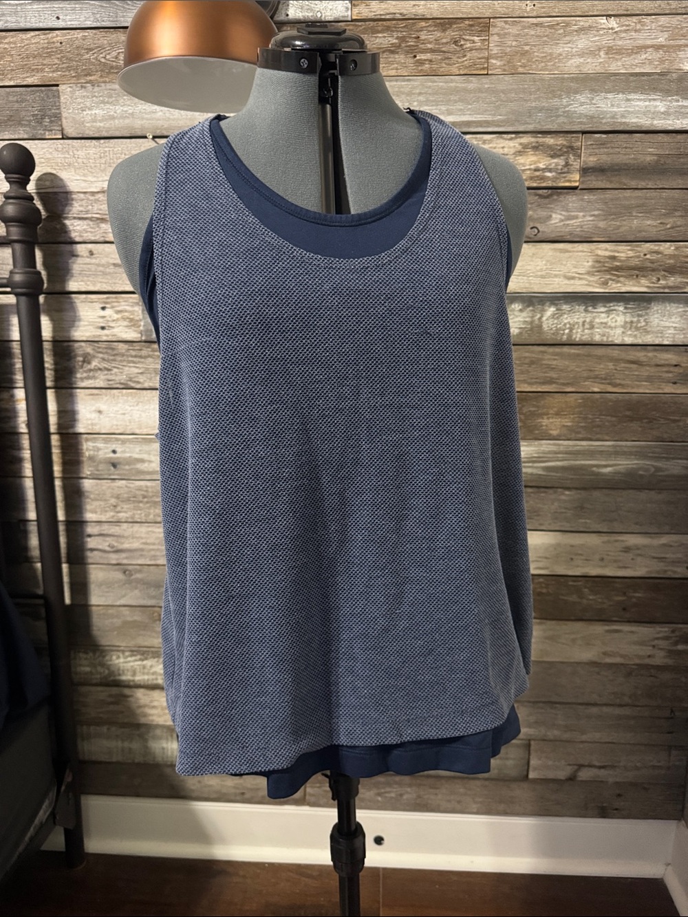 🎉 3 for $10 🎉 

Athletic Works Blue Layered Scoop Neck Tank